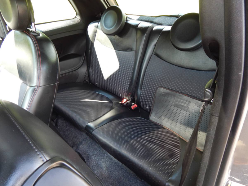 Illustration for article titled At $7,900, Would You Give This 2013 Fiat 500 an E for Effort?
